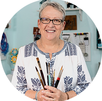 Circular Photo - Sheryl with Brushes_edi