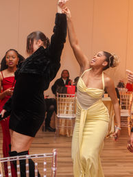 event photography capturing guests seated at a banquet dinner
