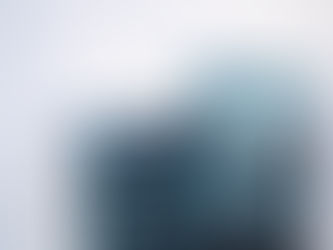 Stapel mit Büchern "Der Fall ins Blaue"