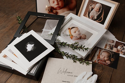 Colorados-best-newborn-photographer-Tiny-Details-Photography-located-in-Aurora-Colorado-ca