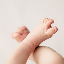 sweet little baby captured by auroras best newborn photographer