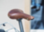 Berhoud Aravis leather saddle and a NUA ti seatpost - a timeless touch to this Roure build.