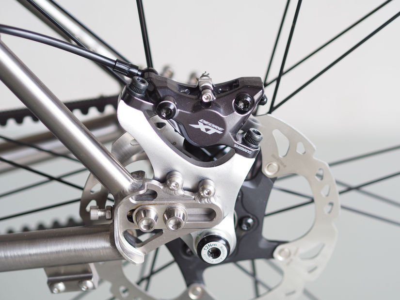 Nua Kensho lightweight titanium urban bike complete build