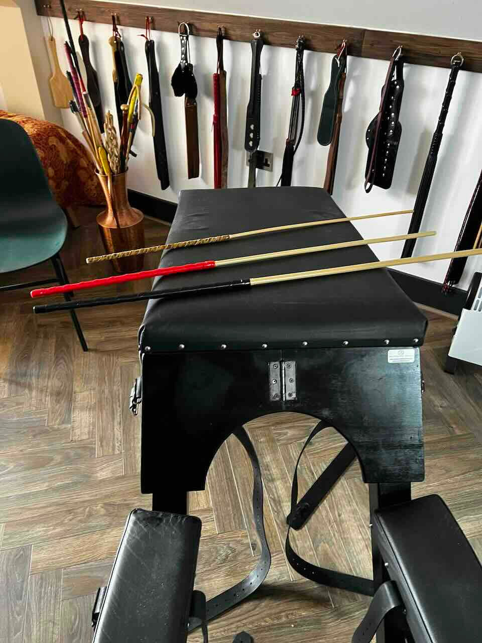 Flogging bench with cane selection