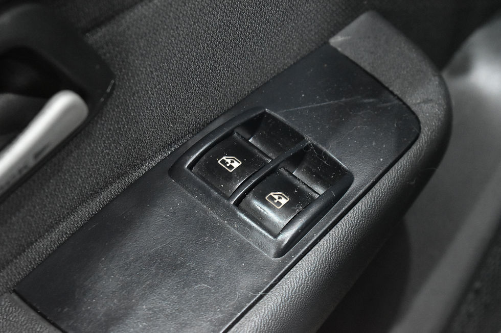 Miniatura: Fiat SIENA 1.4 MPI EL 8V FLEX 4P MANUAL COR PRETO 2012/2013 196.389 KM COR PRETO