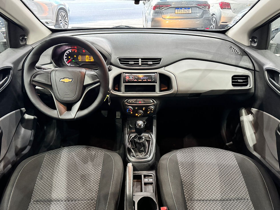 Miniatura: CHEVROLET  -  ONIX 1.0 MPI JOY 8V FLEX 4P MANUAL Cor Prata     2018 / 2019