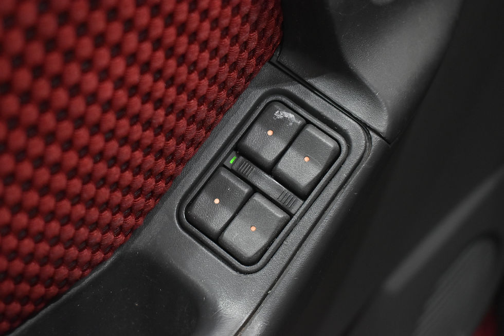 Miniatura: CHEVROLET  -  MERIVA 1.8 MPFI SS 8V FLEX 4P MANUAL Cor Vermelho     2007 / 2008
