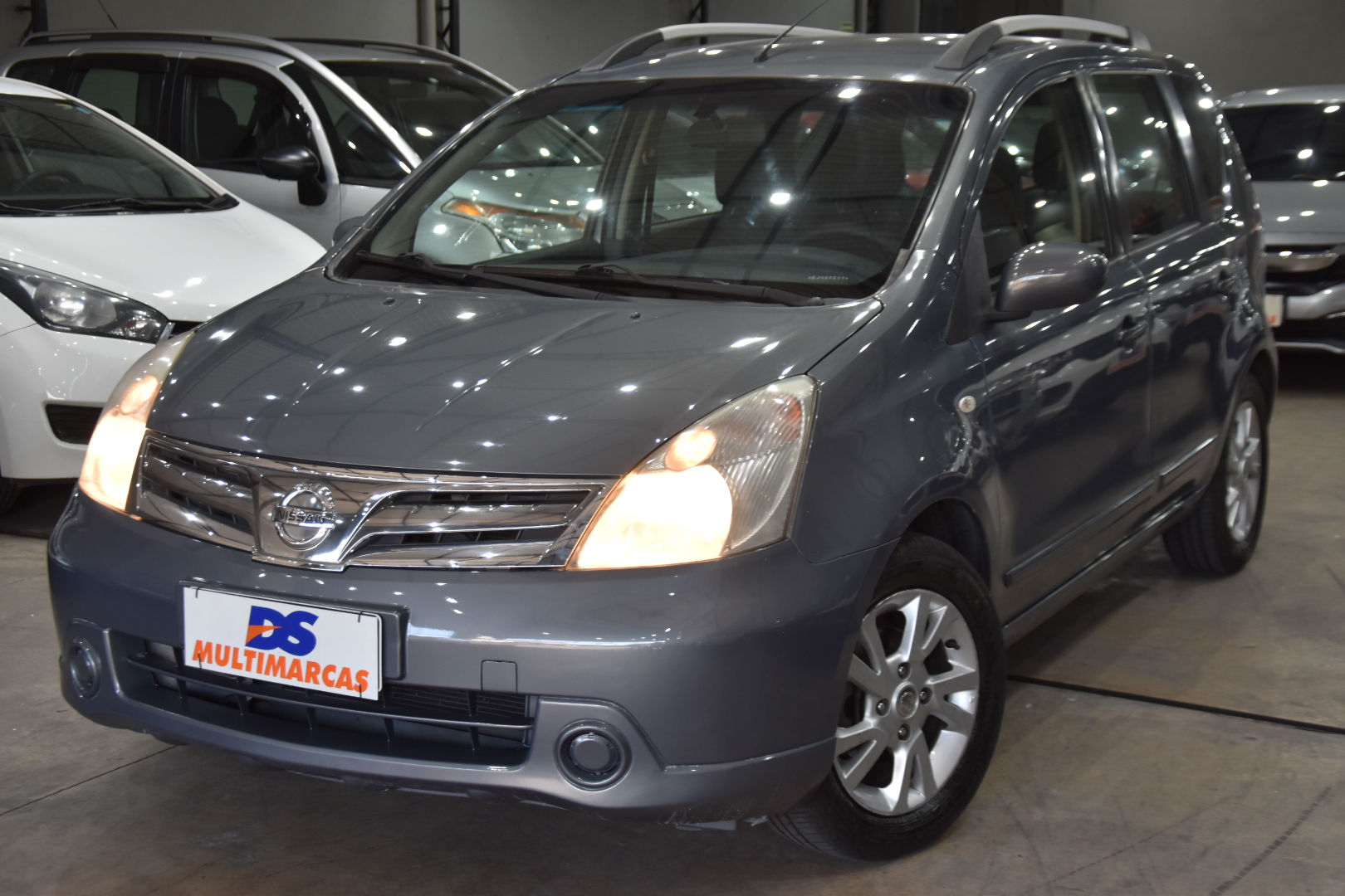 NISSAN - LIVINA 1.8 S 16V FLEX 4P AUTOMÁTICO Cor Cinza 2014 / 2014