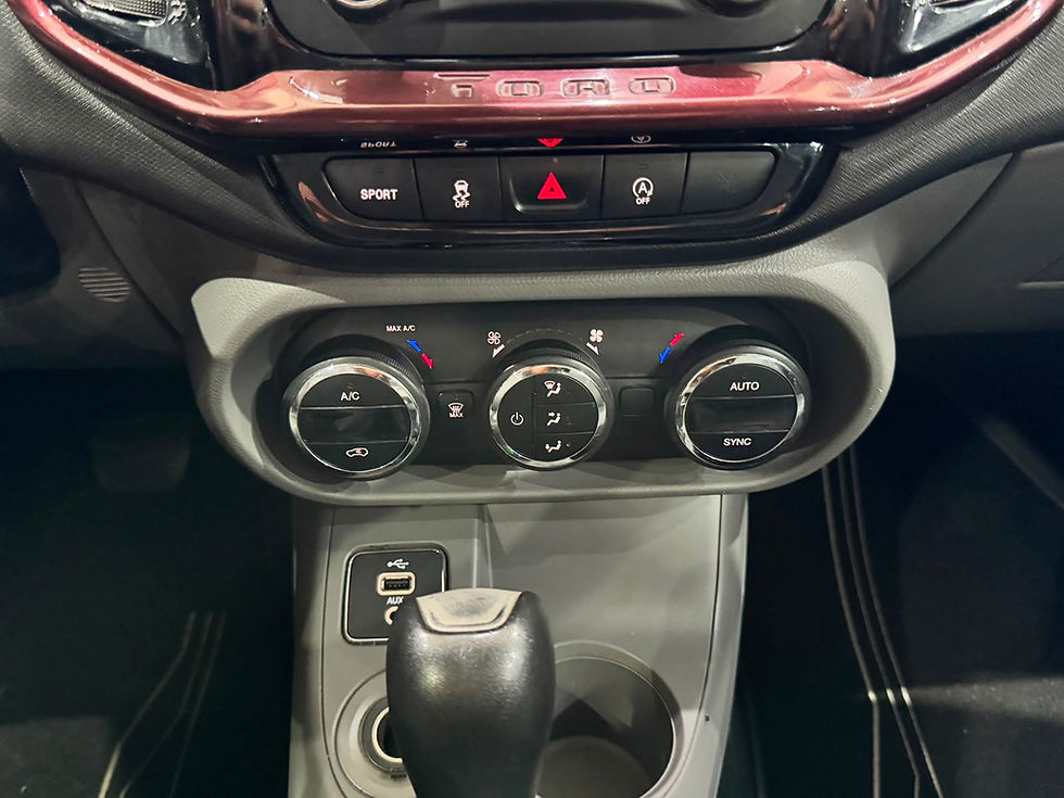 Miniatura: TORO 1.8 16V EVO FLEX FREEDOM AT6    2017 / 2018