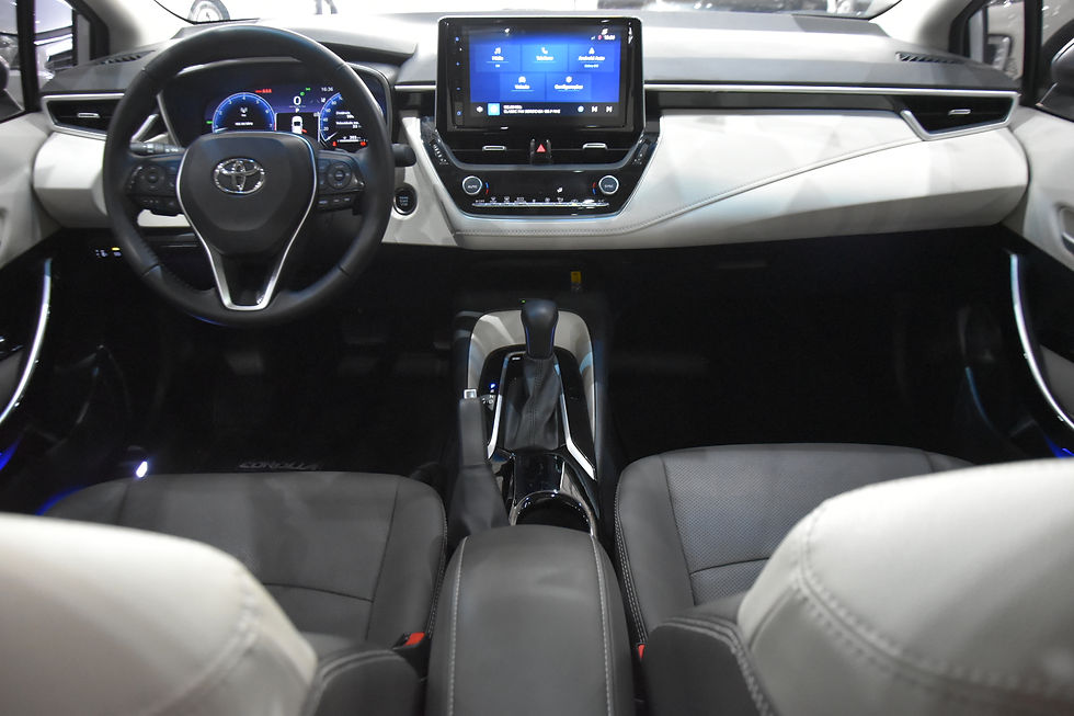 Miniatura: TOYOTA  -  COROLLA 2.0 VVT-IE FLEX ALTIS DIRECT SHIFT Cor Prata     2023 / 2024