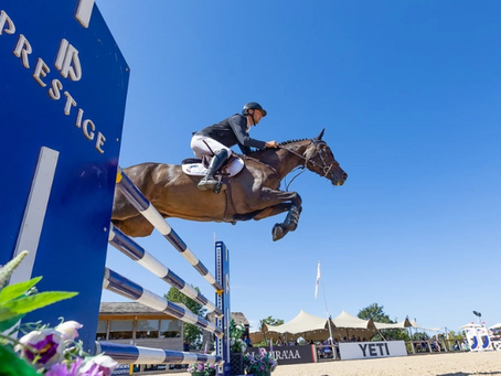 Rising Star Sandy McLean Wins Big Star Trophy At Hickstead