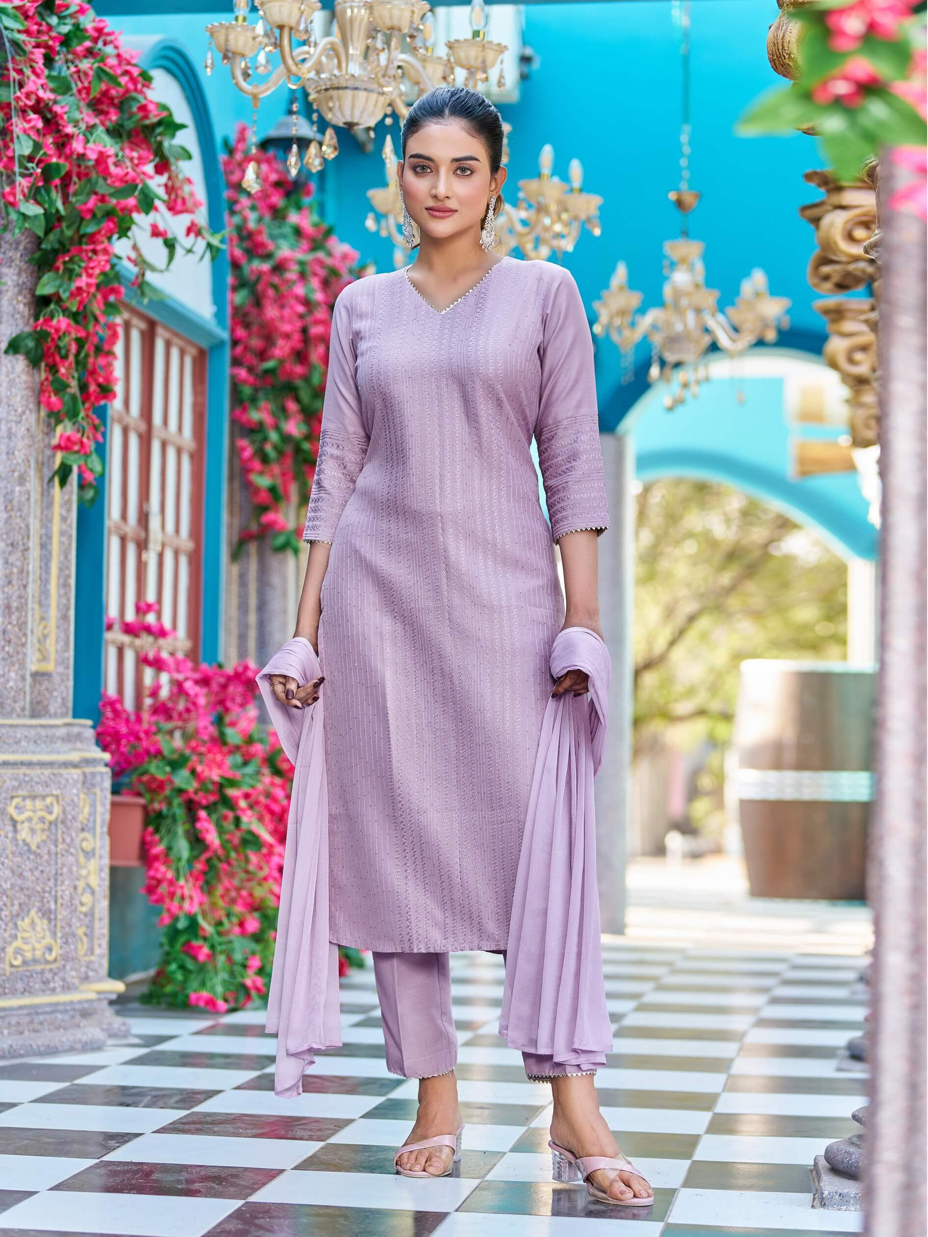 Women Dusty Purple Pure Silk V-Neck Kurta Suit Set