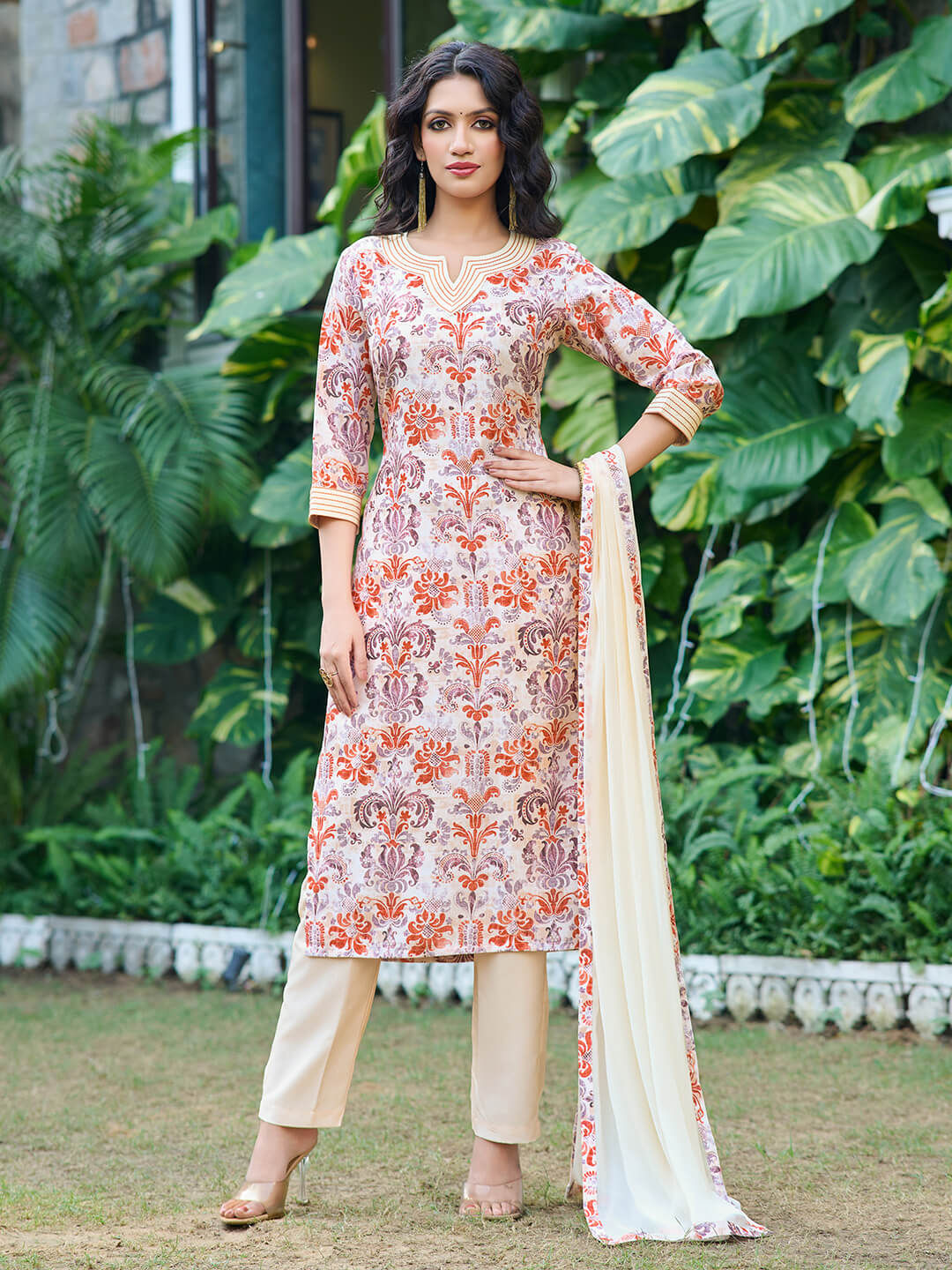 Sweetheart Neck Silk Kurta suit set