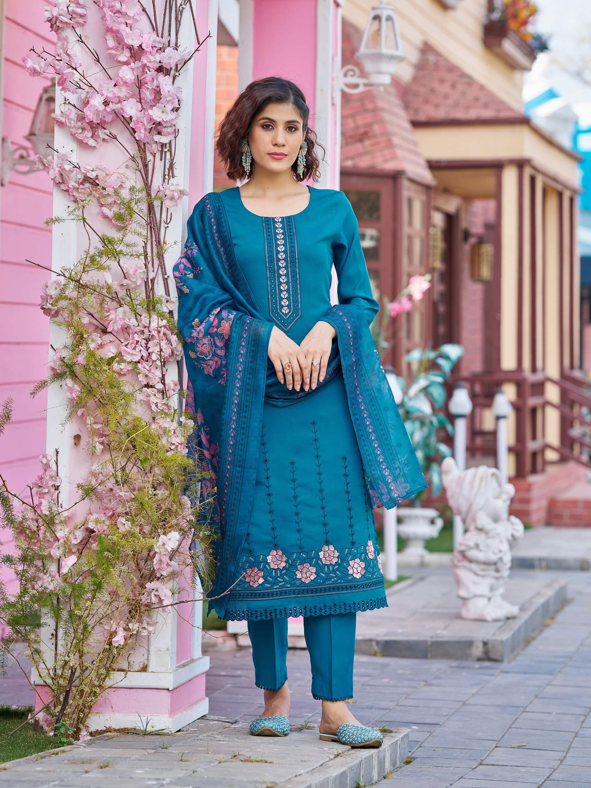 Teal Blue Pure Silk Round Neck Kurta Suit Set