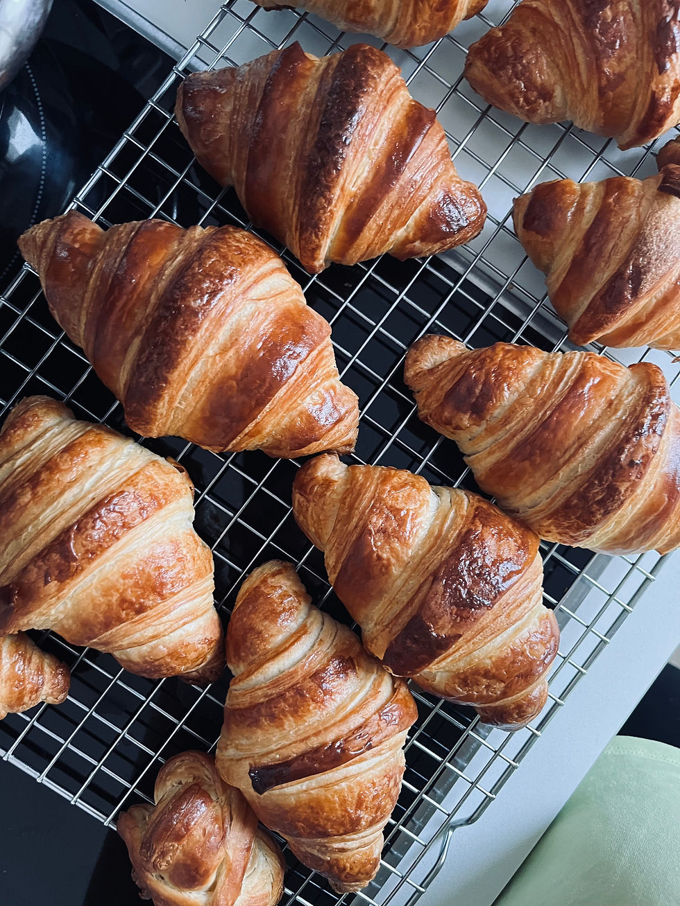 Un goût francais! Croissants | Baguettes | Café au lait (VIE) 