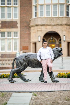 Grad Session (107).jpg