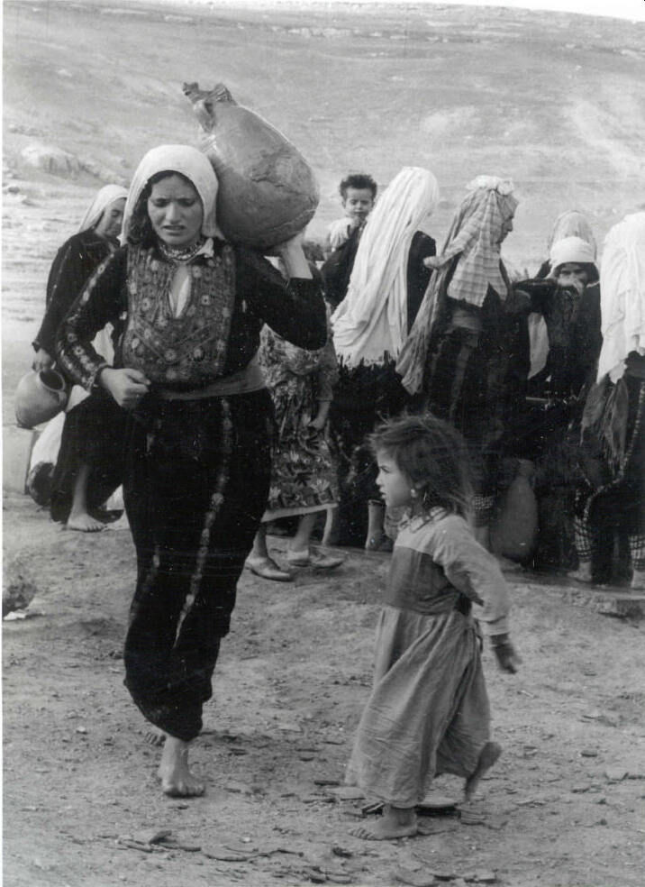 Source: wikimedia commons, Palestinian refugees during Nakba
