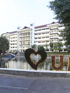 "Dari Muhammadiyah Untuk Bangsa" Universitas Muhammadiyah Malang
