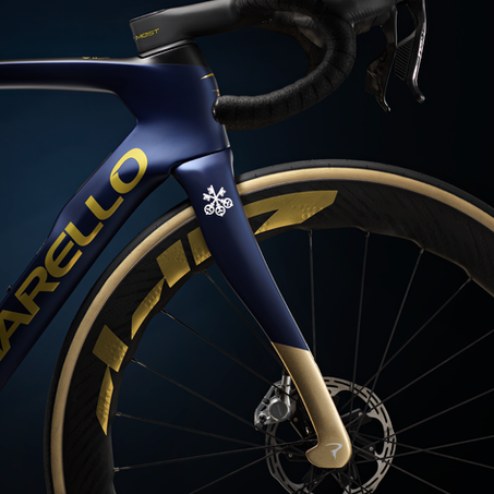 PINARELLO チームカラー