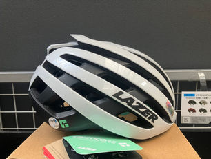 入荷情報 LAZER Z1