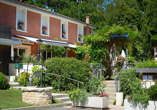fa5e27f8064175d759df8d9e06b093ac_Auberge_de.jpg
