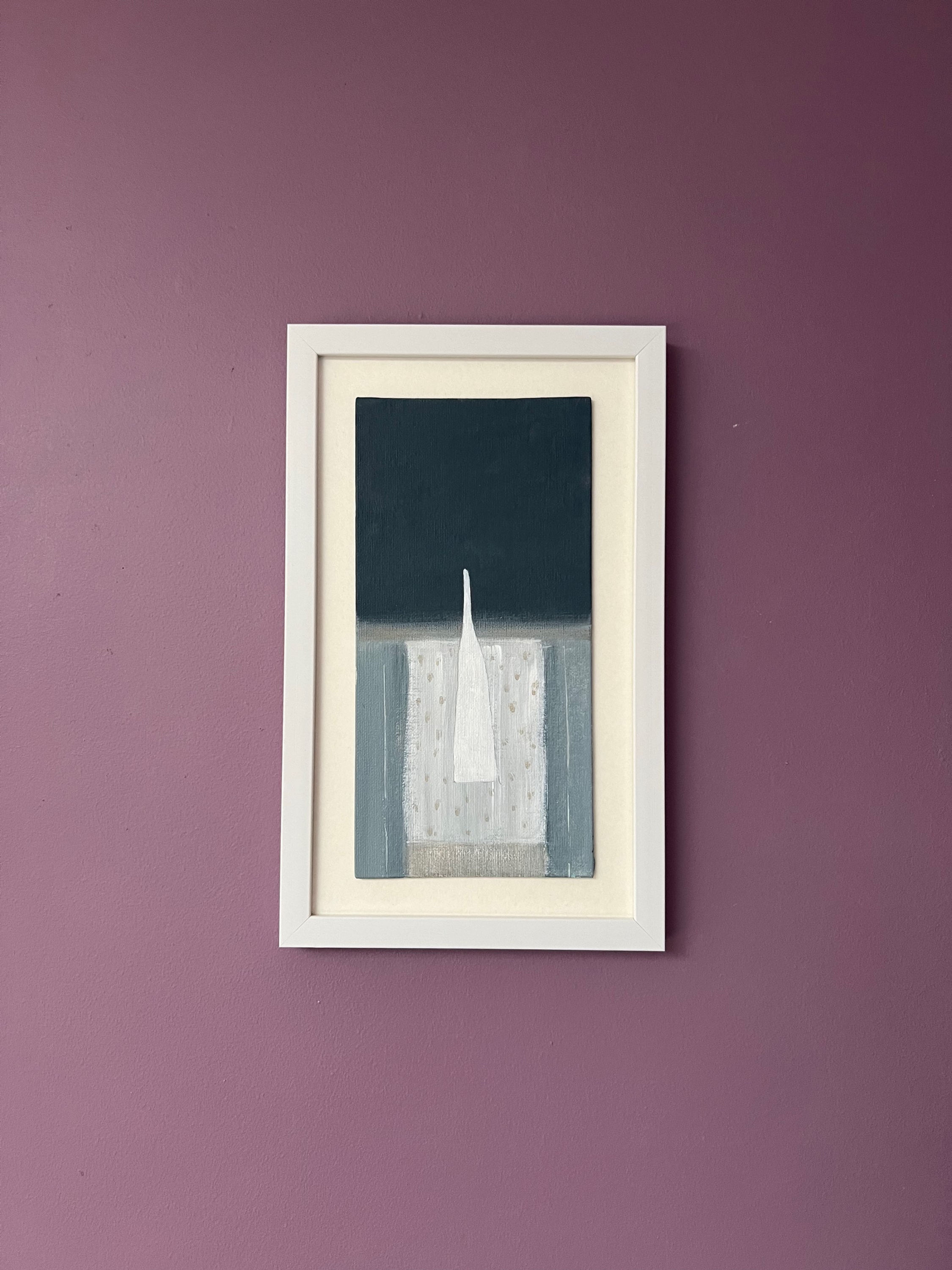 Skinny Vase on Spotty Mat