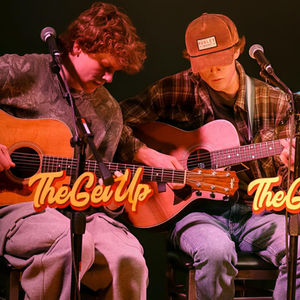 Songwriter round