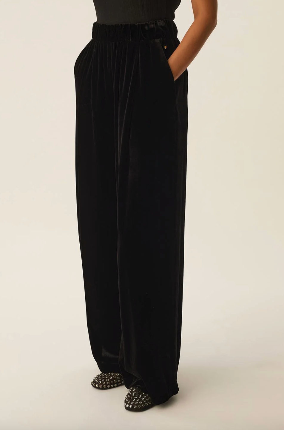 Miniature : Pantalon IRIS velours noir