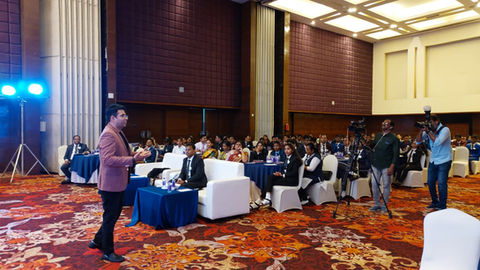 training program for customer excellence