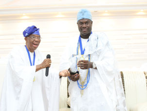 ​SAGAMU CLUB VISITS REMO's ANCENTRAL COMPOUND IN ILE-IFE, MAKES OONI LIFE PATRON