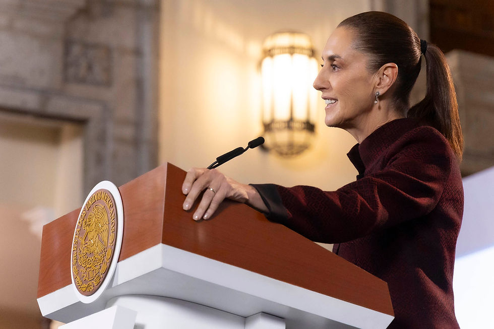Sheinbaum frena privilegio a senadores en el aeropuerto capitalino