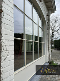 Stalen Buitenraam met stootplaat in landelijke stijl