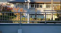 バルコニーから田辺の山々が見れます。時々虹も見れます。