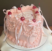 Vintage Heart_ Red Velvet Cake with Vanilla Buttercream