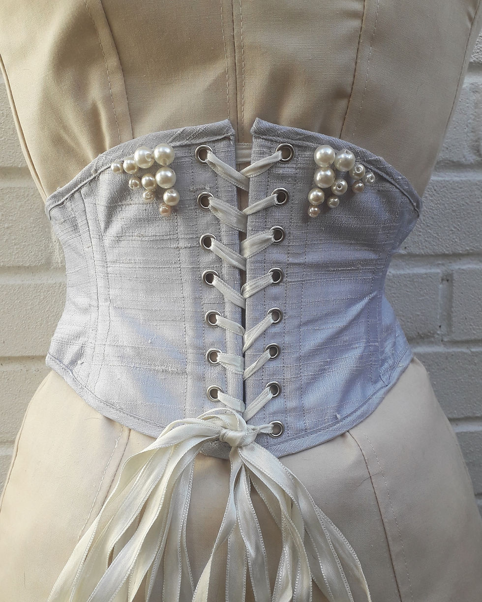Thumbnail: Lover's Eye Corset Belt