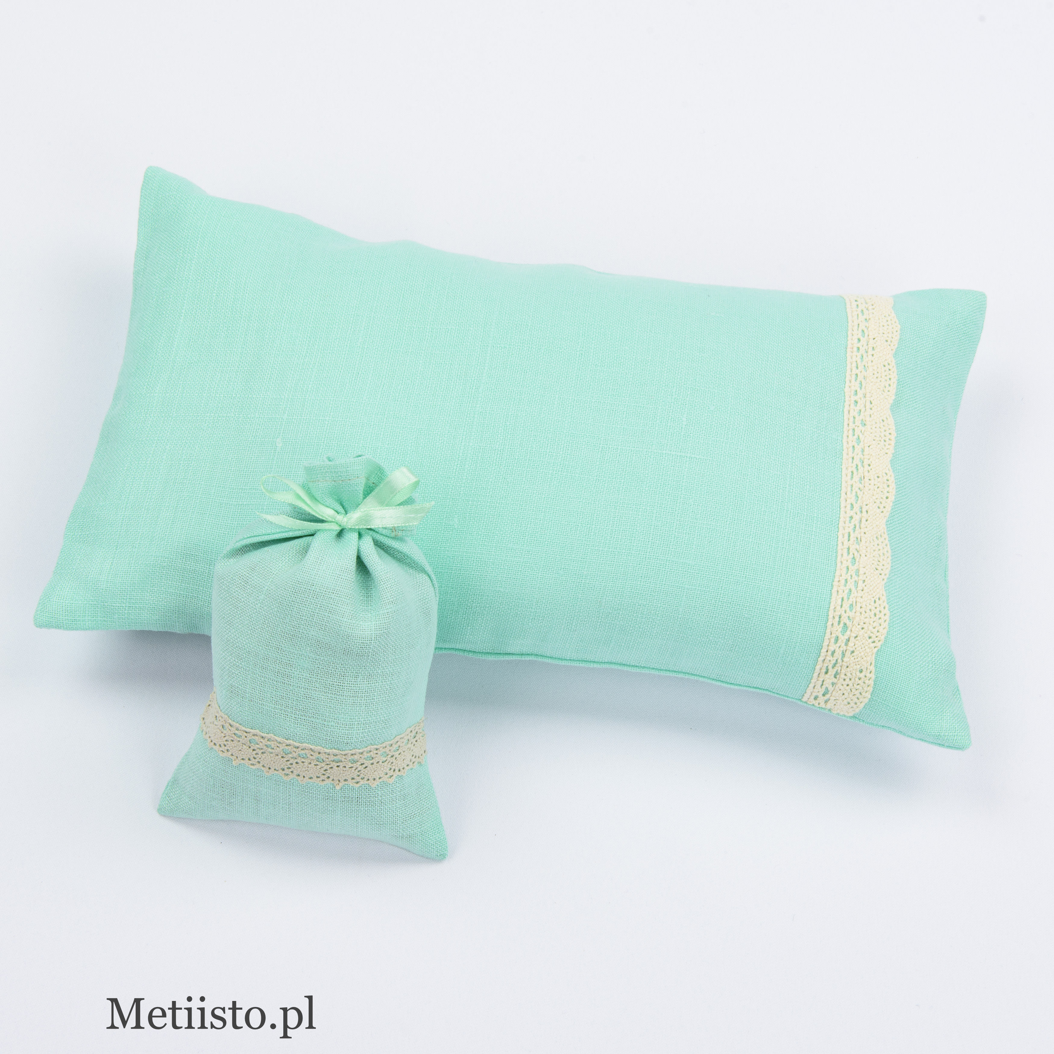 Poduszka wypełniona łuską gryki z dodatkiem ziół - kolor jasna mięta PWŁG-07