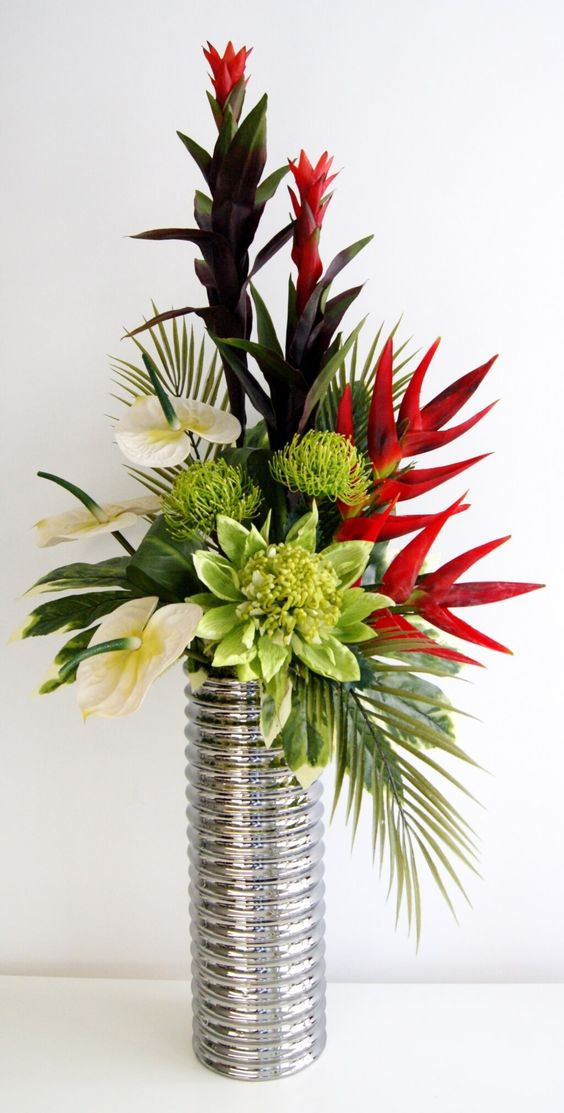 Thumbnail: flowers-flower delivery-florist-lawrence kansas-kansas-lawrence-bouquet in vase-flowers in vase