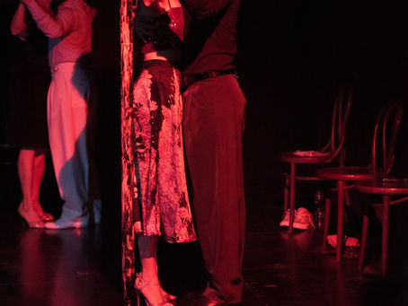 La Cumparsita: Direkle Tango - Bir Manifesto