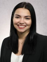 Alumna Piper Magyaros