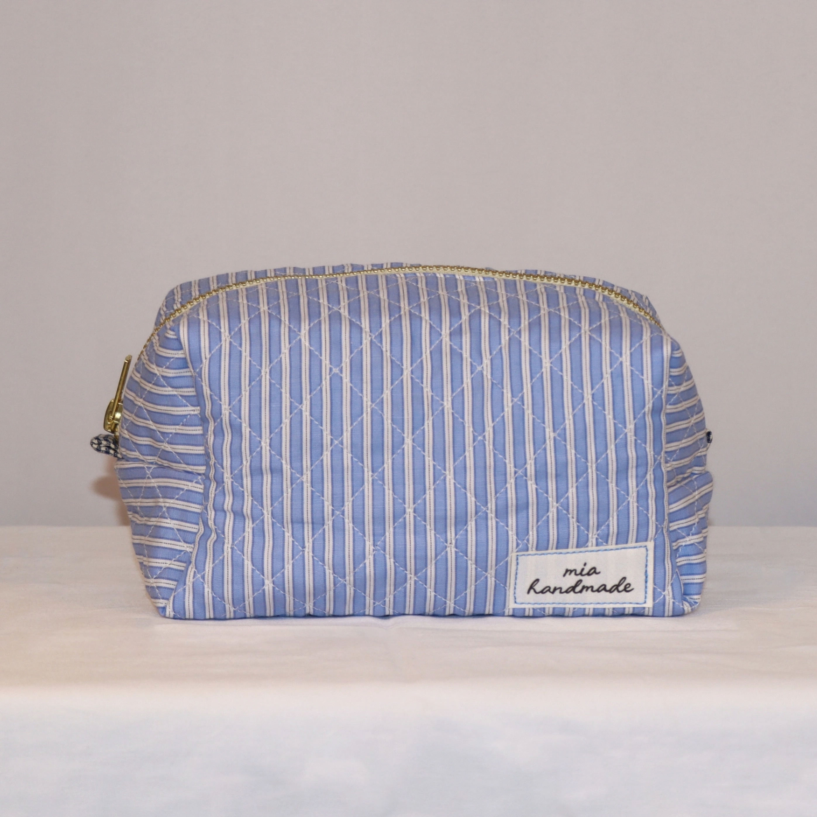 The Cynthia Pouch