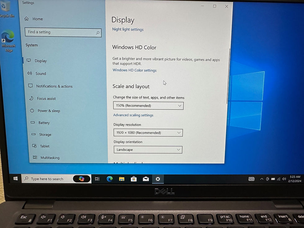 Thumbnail: Dell Latitude 5400 laptop