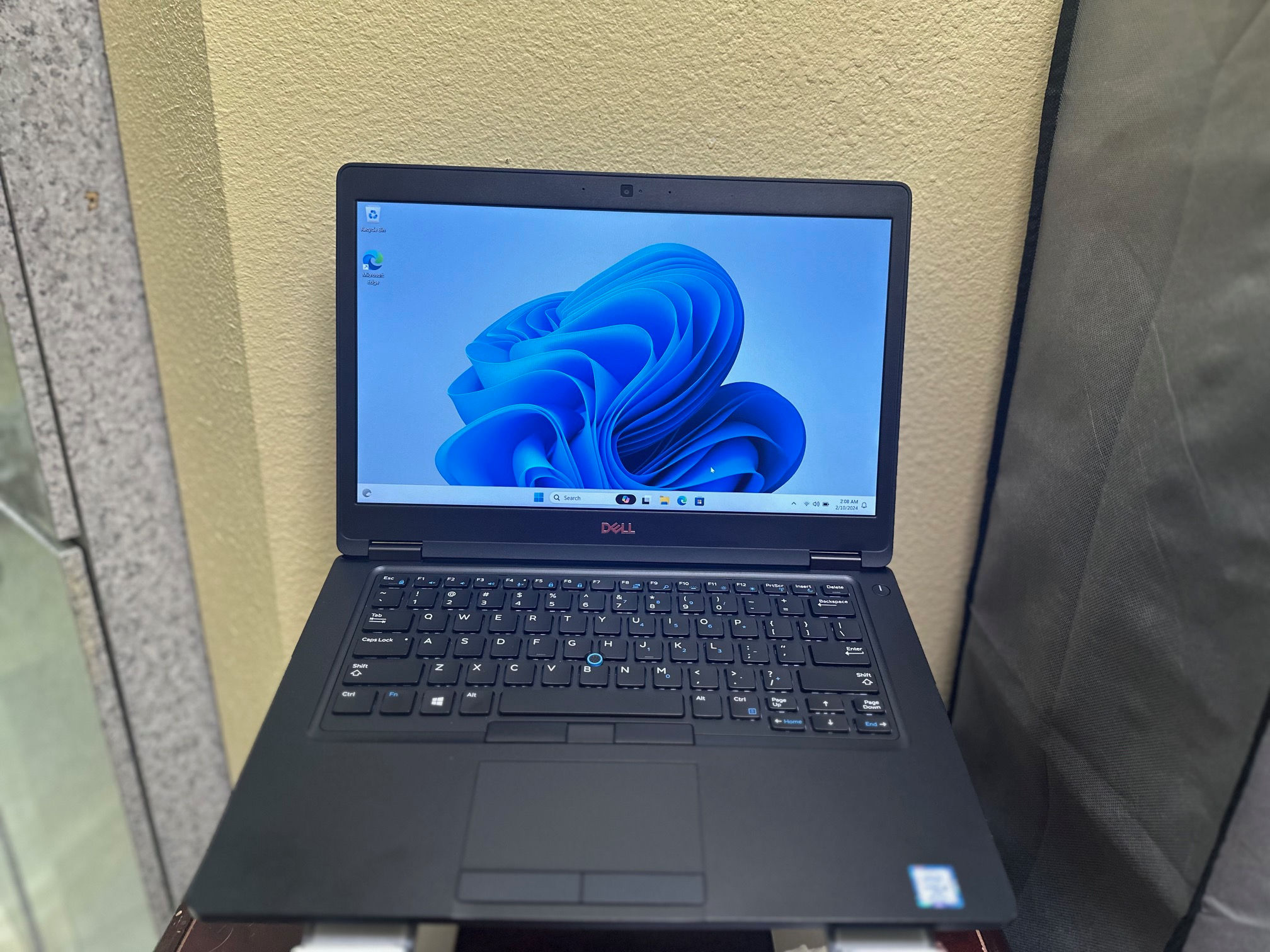 Dell 5490 laptop