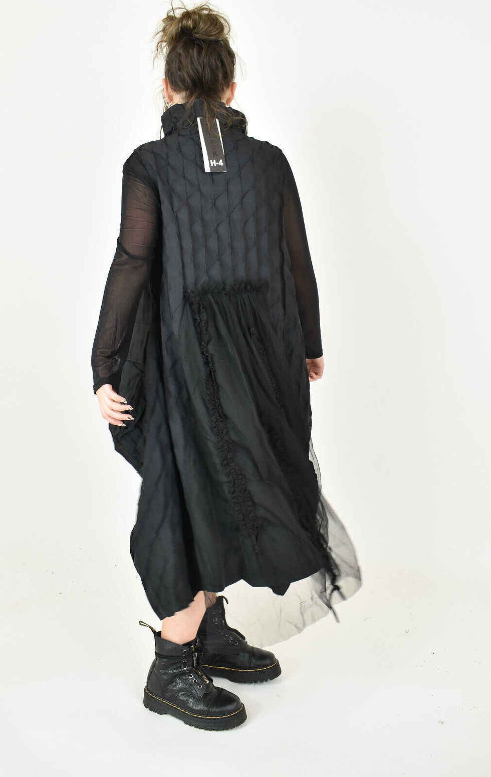 Thumbnail: CRAZY H4 black asymmetric structured tulle dress