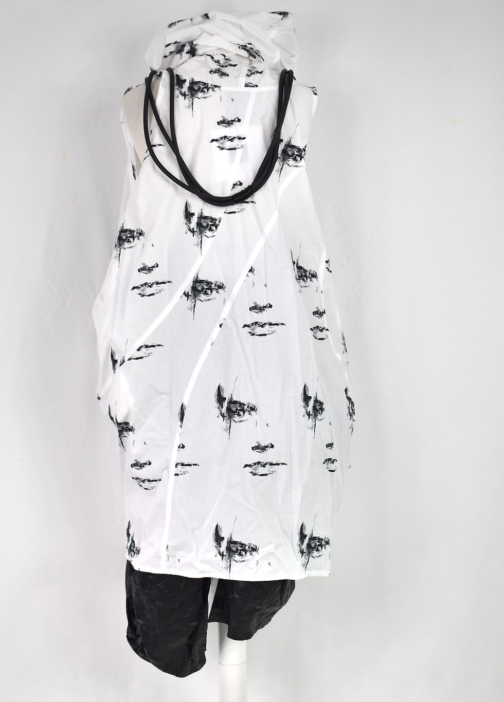 Thumbnail: CREARE "Face print" Rollo Dress