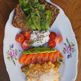 Simple Daily Habits That Help Control Blood Sugar Naturally