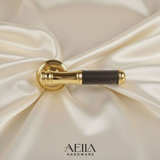 ลูกบิดประตูบานคู่ ทองเหลืองแท้ ทนสนิม สัมผัสคุณภาพและดีไซน์เหนือระดับ