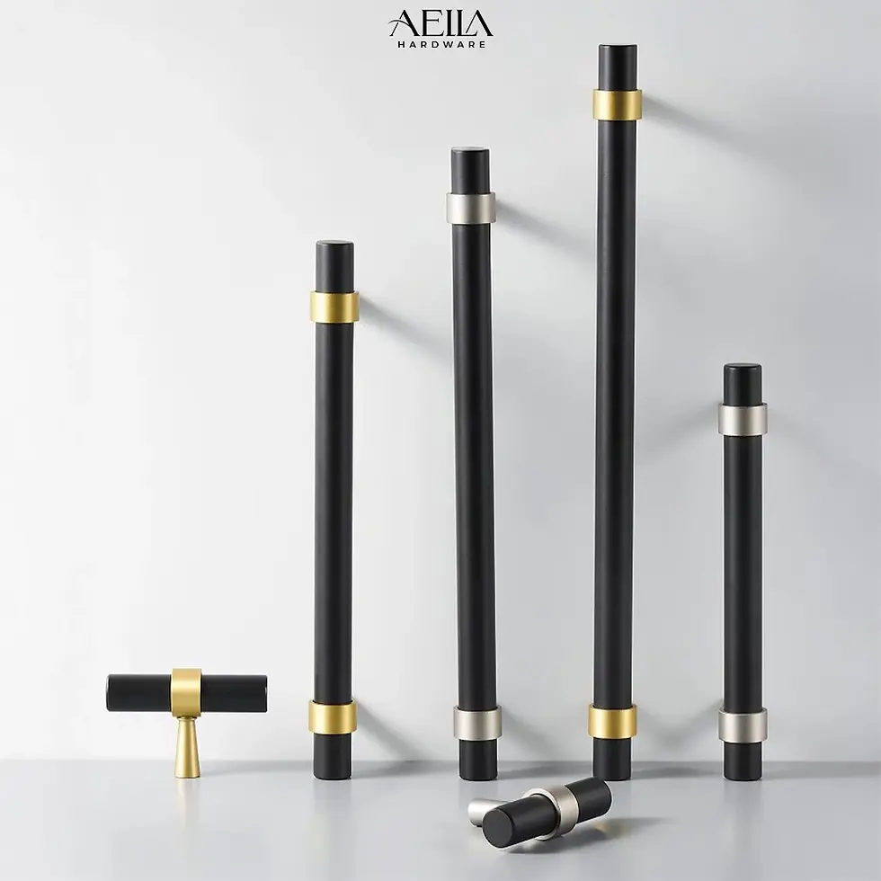 มือจับเฟอร์นิเจอร์แบบยาว สีดำและทองหลากหลายขนาด AELLA HARDWARE