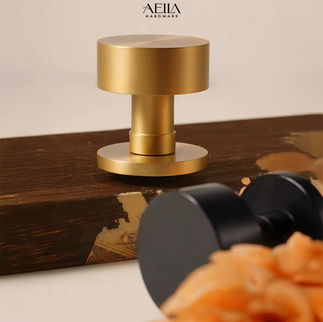 ลูกบิดประตู เลือกอย่างไรให้คุ้มค่า? เจาะลึกวิธีเลือกซื้อลูกบิดประตูให้เหมาะสมกับการใช้งาน