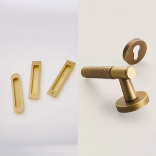 เปรียบเทียบมือจับประตูแบบฝัง มือจับก้านโยก เลือกแบบไหนดีให้เหมาะกับการใช้งาน