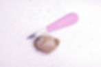 Einfaches Austernmesser mit rosa Kunststoffgriff